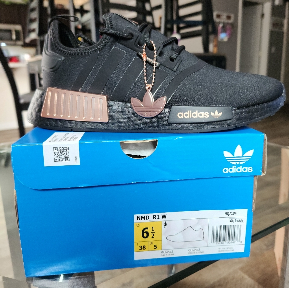 Adidas NMD R1 W Black